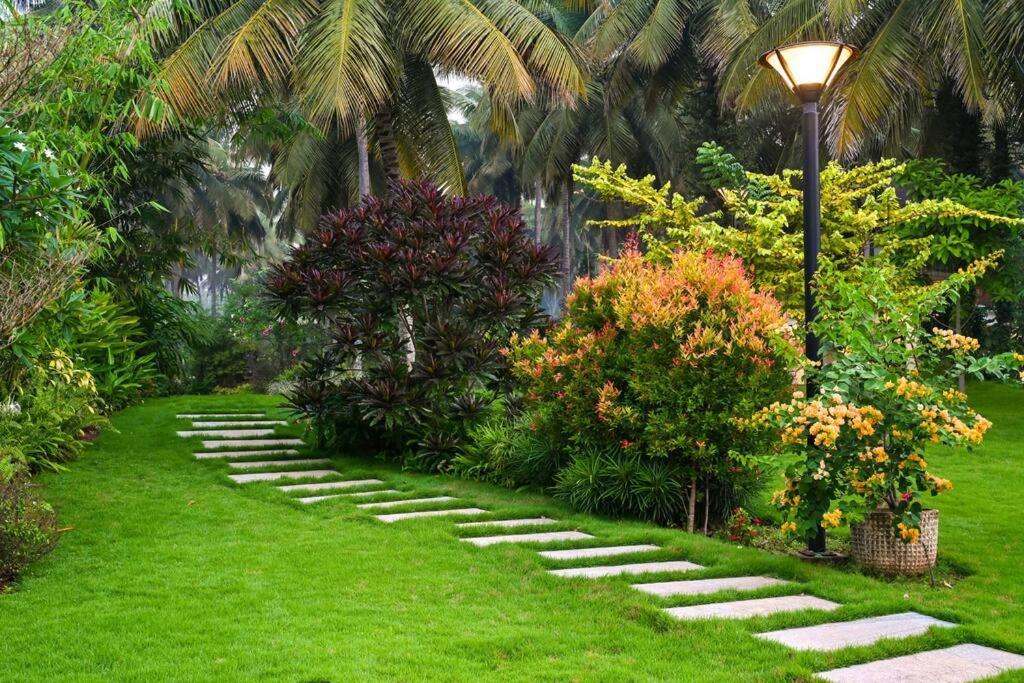 Villa Woods & Palms Pollāchi Εξωτερικό φωτογραφία